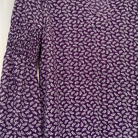 Michael Kors bell sleeve top - Picture 2 of 5